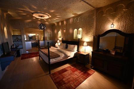 Seraphim Cave - 52