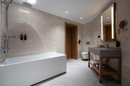 Ramada Encore by Wyndham - 31