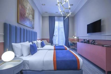 Heritage and Suites - 5