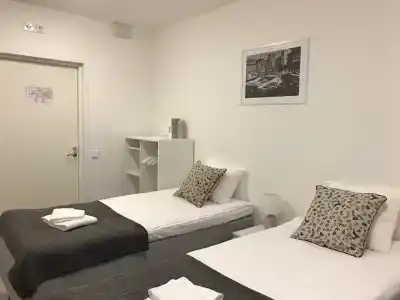 Inn Tourist & Hostel - 65