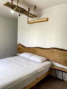 Medi Apart OteL - 112