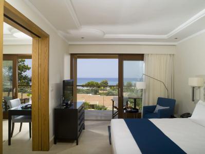 Kernos Beach & Bungalows - 19