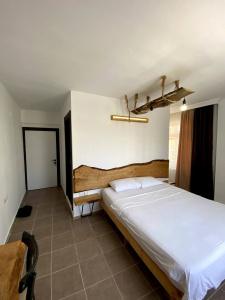Medi Apart OteL - 111