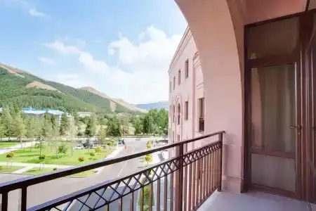 Grand Resort Jermuk - 4