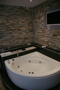 Five Rooms Rome Guesthouse - 63