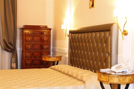 Boutique Trevi - 10