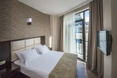Tbilisi Inn - 1