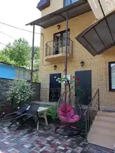 У Стеклянной струи - 1
