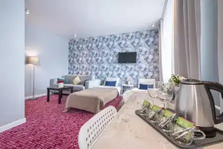 Маргарет Роуз - 104