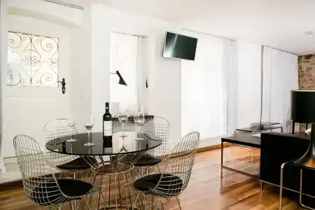 Divota Apartment - 191