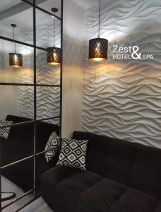 Мини-отель Zest and spa - 1