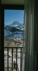 Intourist - 65