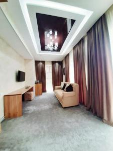 Arhan Palace - 37