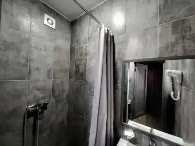 Grey House - 9