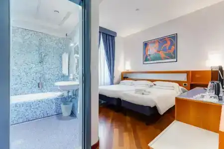 Best Western Plaza - 47