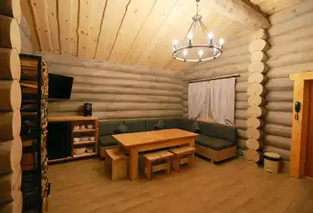 WoodHouse - 6
