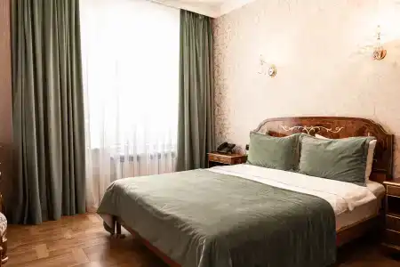West Inn - 59