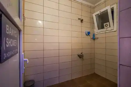 Erenler & Hostel - 21