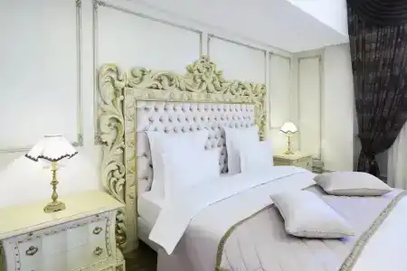 Ambassadori Hotel Tbilisi - 15