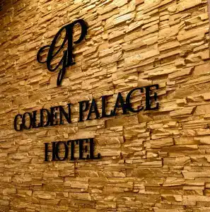 Golden Palace - 31