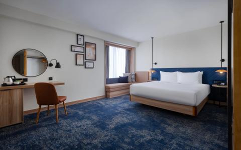 Hilton Garden Inn - 18