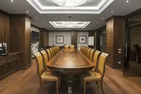Nobil Luxury Boutique - 14
