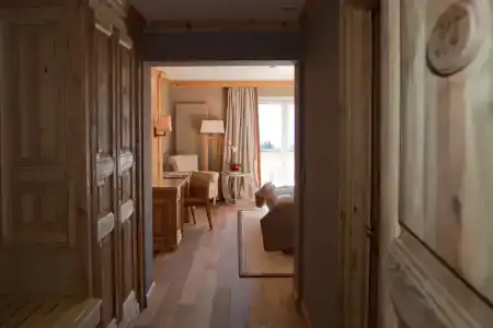 Royal - 20
