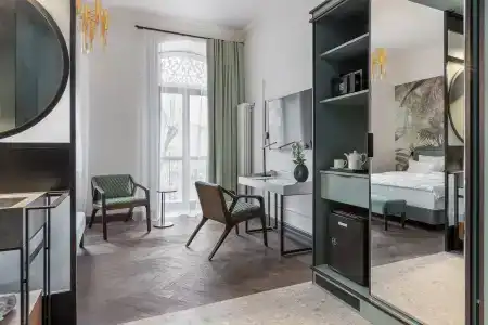 Zalkind Rooms & Kitchen - 12