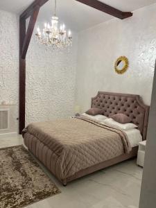Silver House - 37
