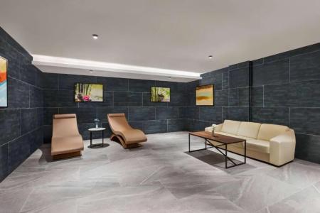 Wyndham Garden - 12
