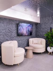 Tauke Khan Plaza - 39
