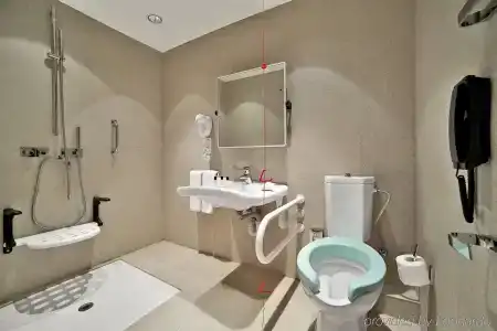 Holiday Inn Тбилиси - 15