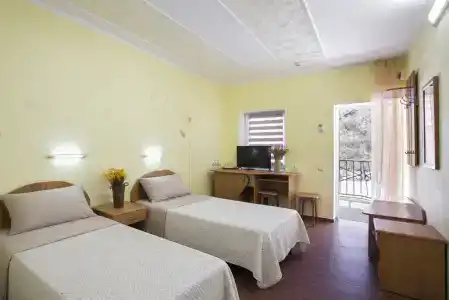 Курортный отель Клевер в Крыму - 28