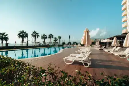 Crowne Plaza Antalya, an IHG - 9