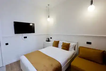 Hello Inn - 12