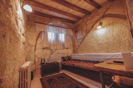 Mithra Cave - 18