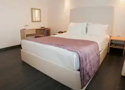 Astoria - 30