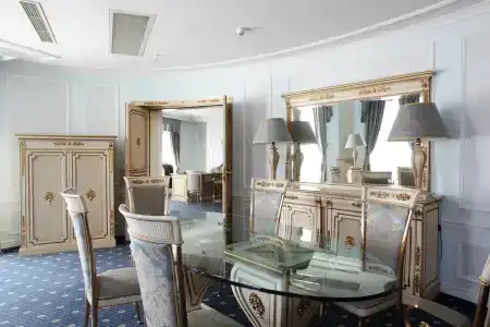 Crowne Plaza Minsk - 96