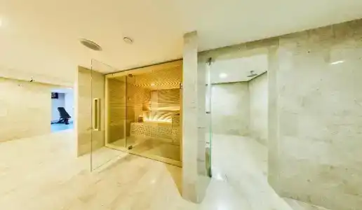 Gallery Palace - 22