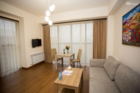Welcome Yerevan - 24