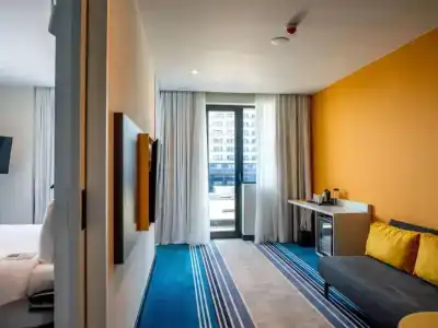 Ibis Styles - 64