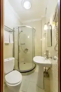 Renion Zyliha - 20