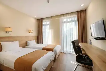 Atrium Boutique - 23