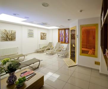 Glk Premier The Home Suites & Spa - 28