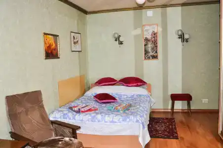 на Тургенева - 18