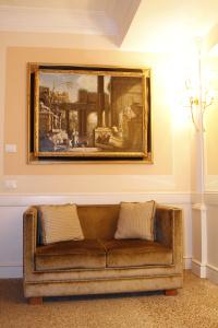 Boutique Trevi - 8