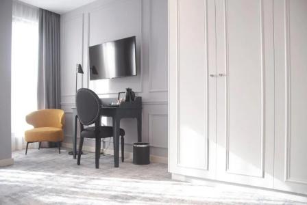 H41 Luxury Suites - 8