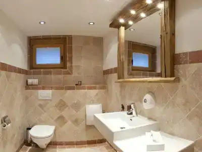 Alpe Fleurie Hôtel & Restaurant - 75