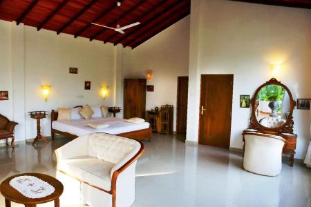 Amarit - 32