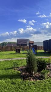 Загородный дом в окружении леса - 39
